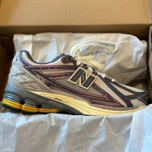 BRAND NEW - Men’s New Balance 1906R size 7.5
